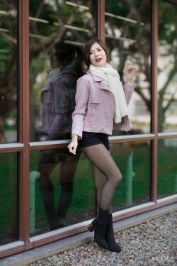绝美四校草杠上三大归国女